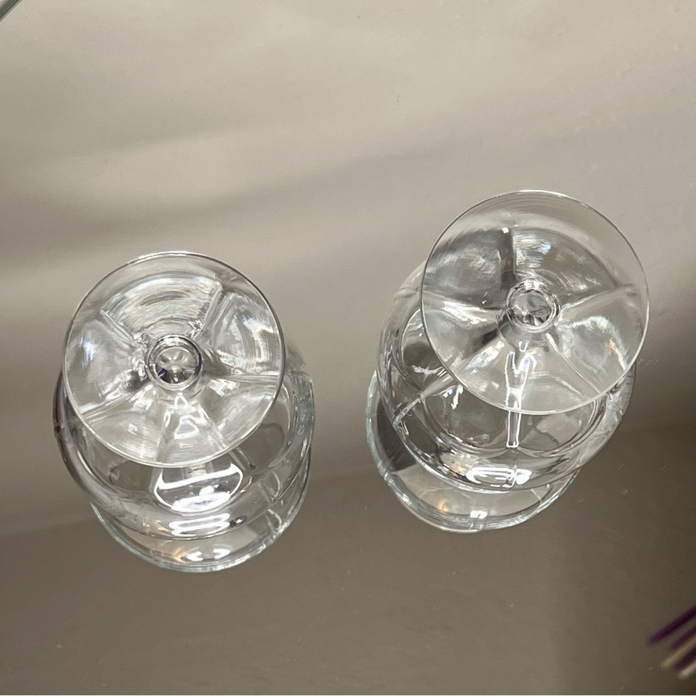 BAILEYS IRISH CREAM LIQUEUR STEMMED TULIP GLASSES WHITE ETCHING-6 OZ~SET OF 2 - Picture 6 of 6